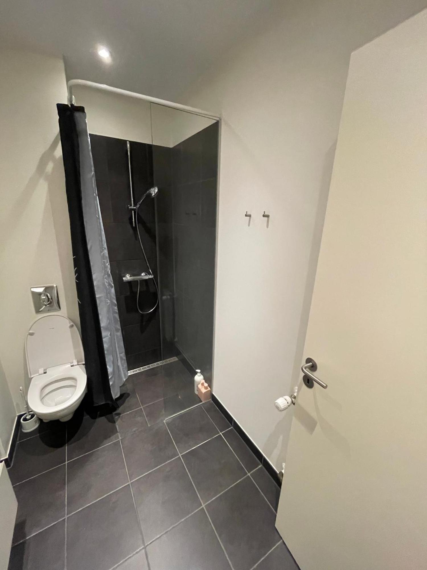 Modern Central Apt With Rooftop, Privat Balcony, & Free Parking,Next To Aarhus Attractions 外观 照片